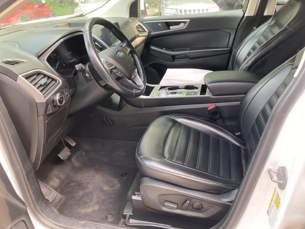 Used 2023 Ford Edge SEL AWD/4WD image 12