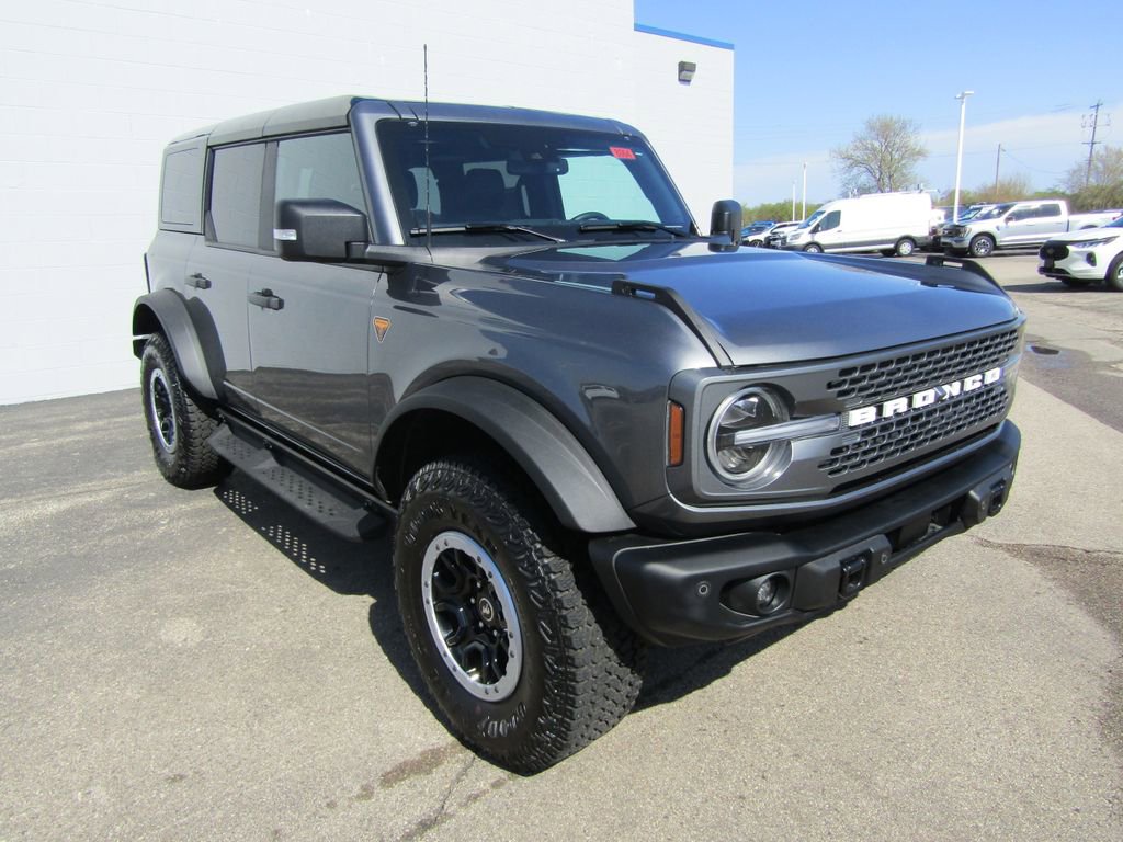 Used 2025 Ford Bronco Badlands AWD/4WD image 10