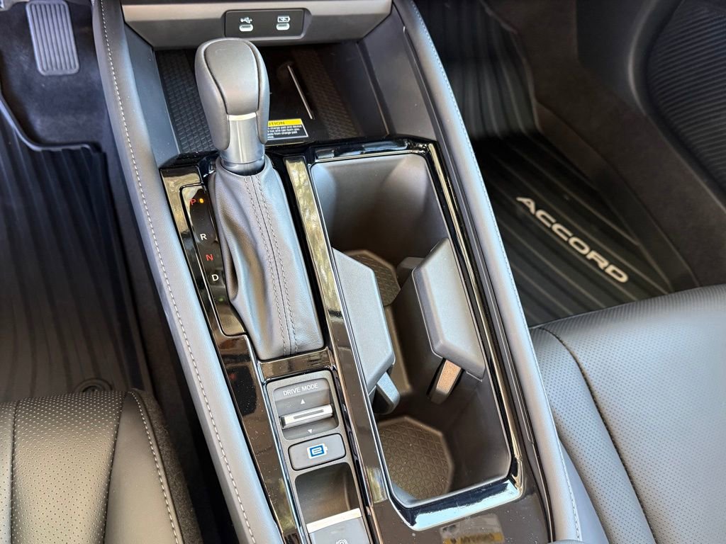 Certified 2025 Honda Accord Touring image 24