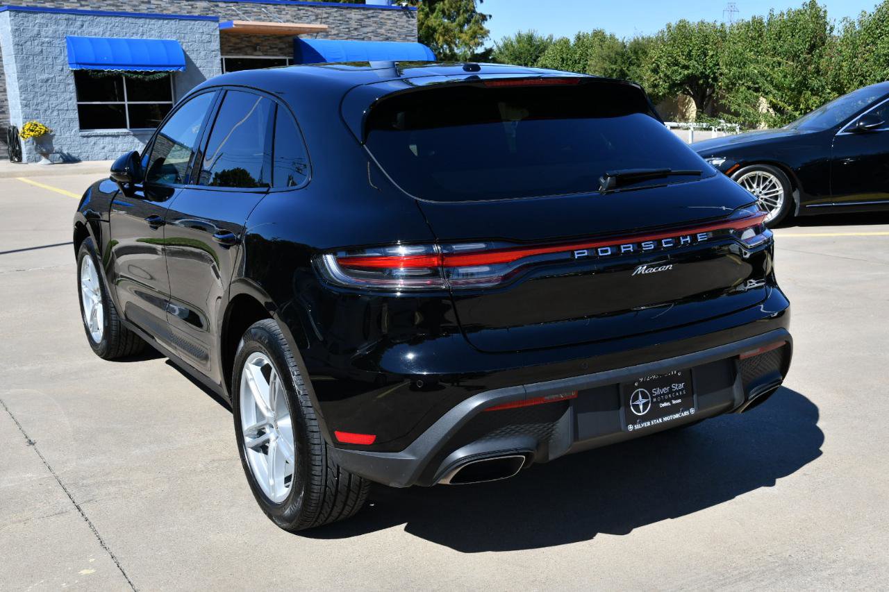 Used 2024 Porsche Macan image 5
