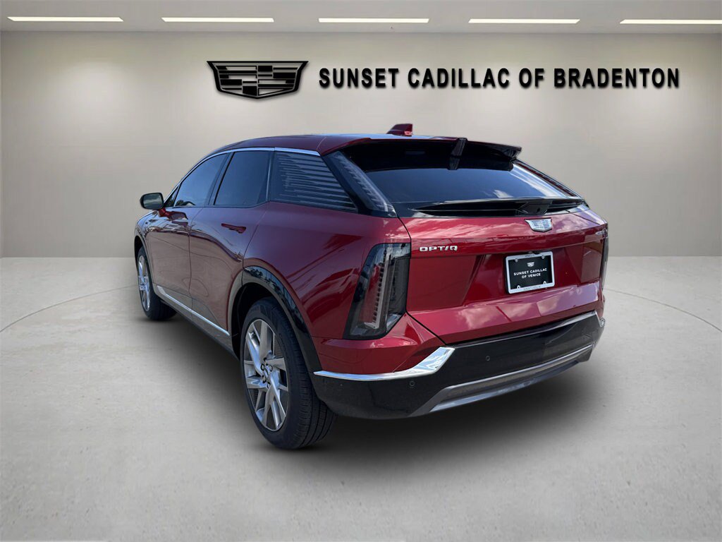 New 2026 Cadillac Optiq Luxury 1 RWD image 5