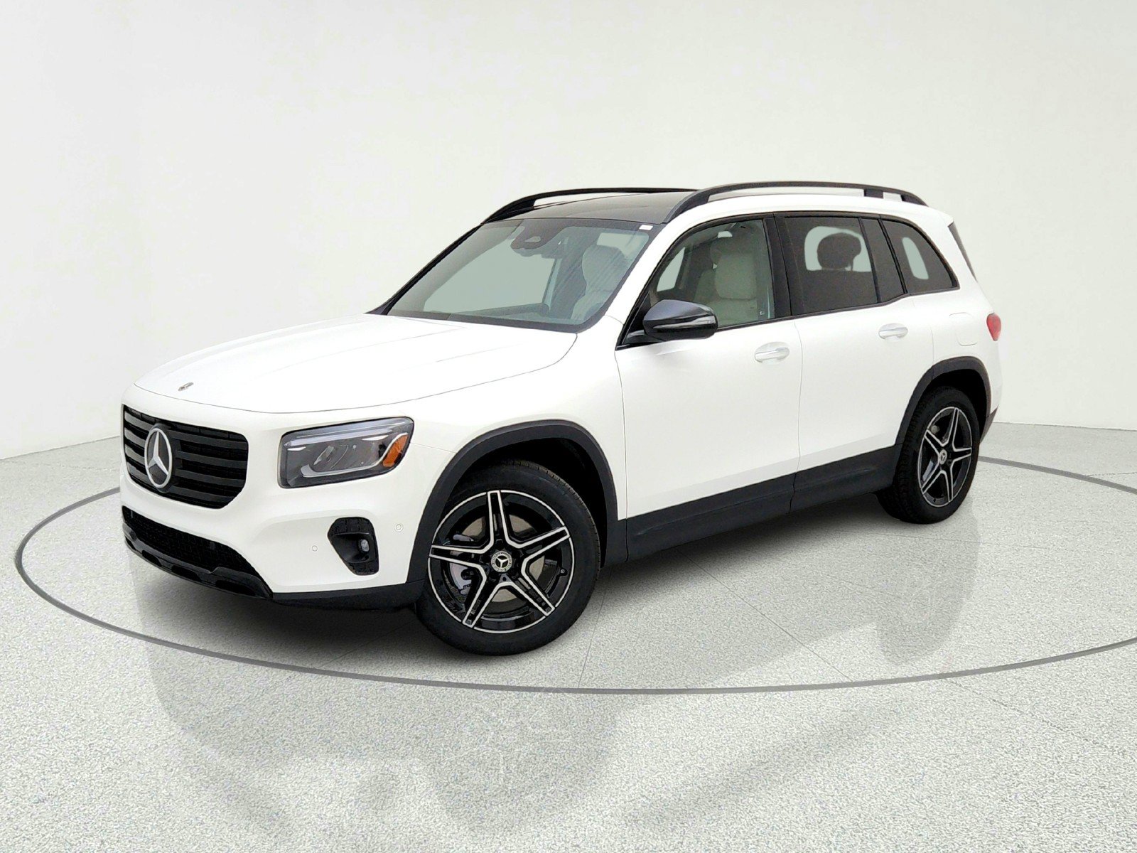 New 2026 Mercedes-Benz GLB 250 image 1