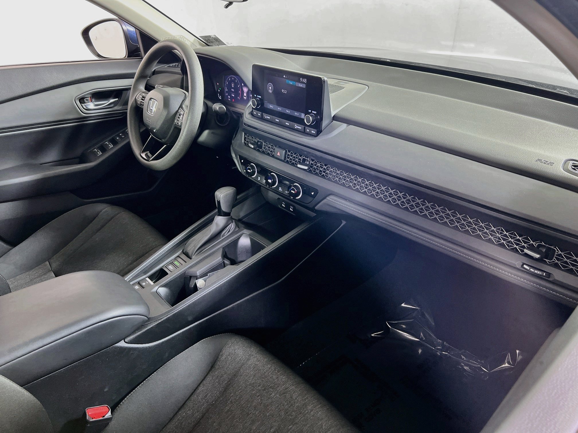 Used 2023 Honda Accord EX image 28