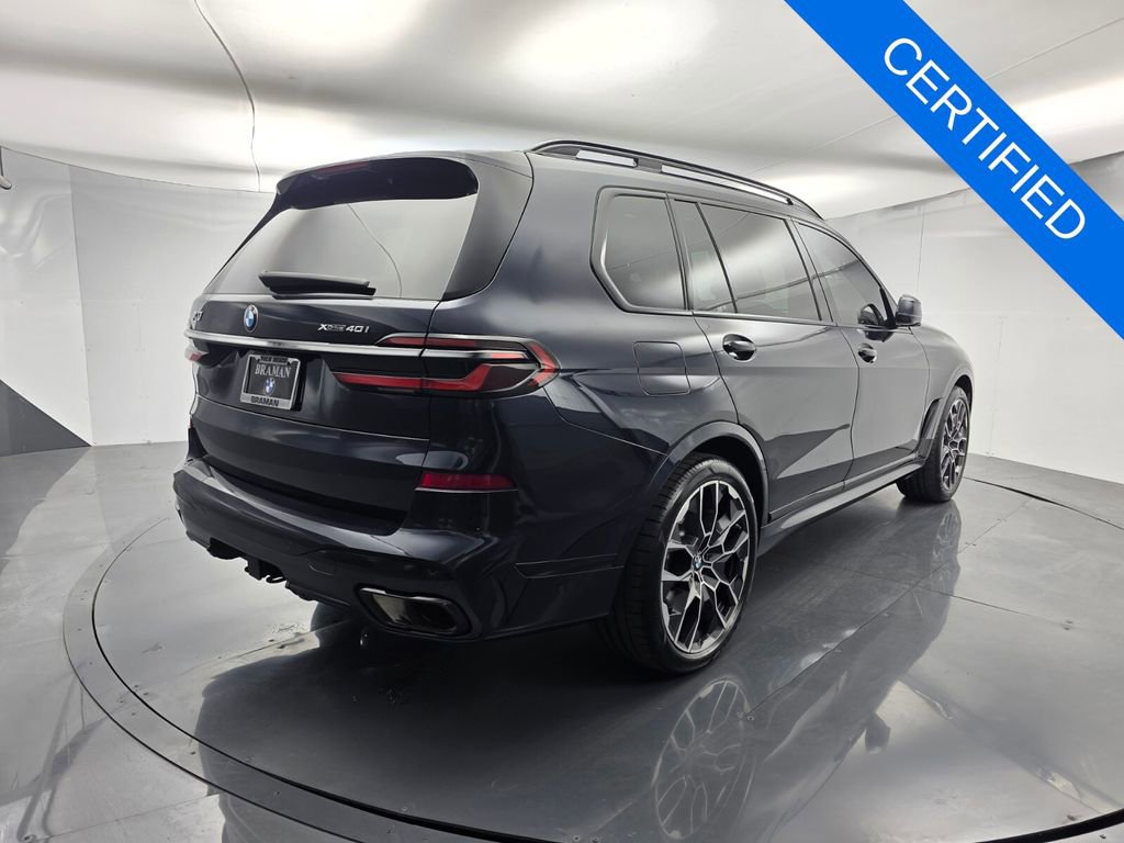 Used 2024 BMW X7 xDrive40i w/ M Sport Package image 4