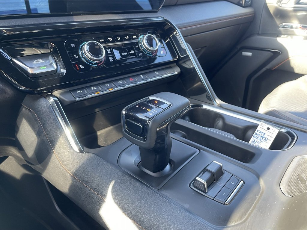 Used 2023 GMC Sierra 1500 AT4 w/ AT4 Preferred Package image 19