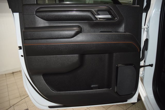 Used 2024 GMC Sierra 2500 AT4 w/ AT4 Preferred Package image 50