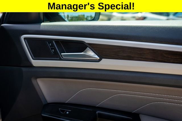 Used 2021 Volkswagen Atlas SE w/ Towing Package image 23