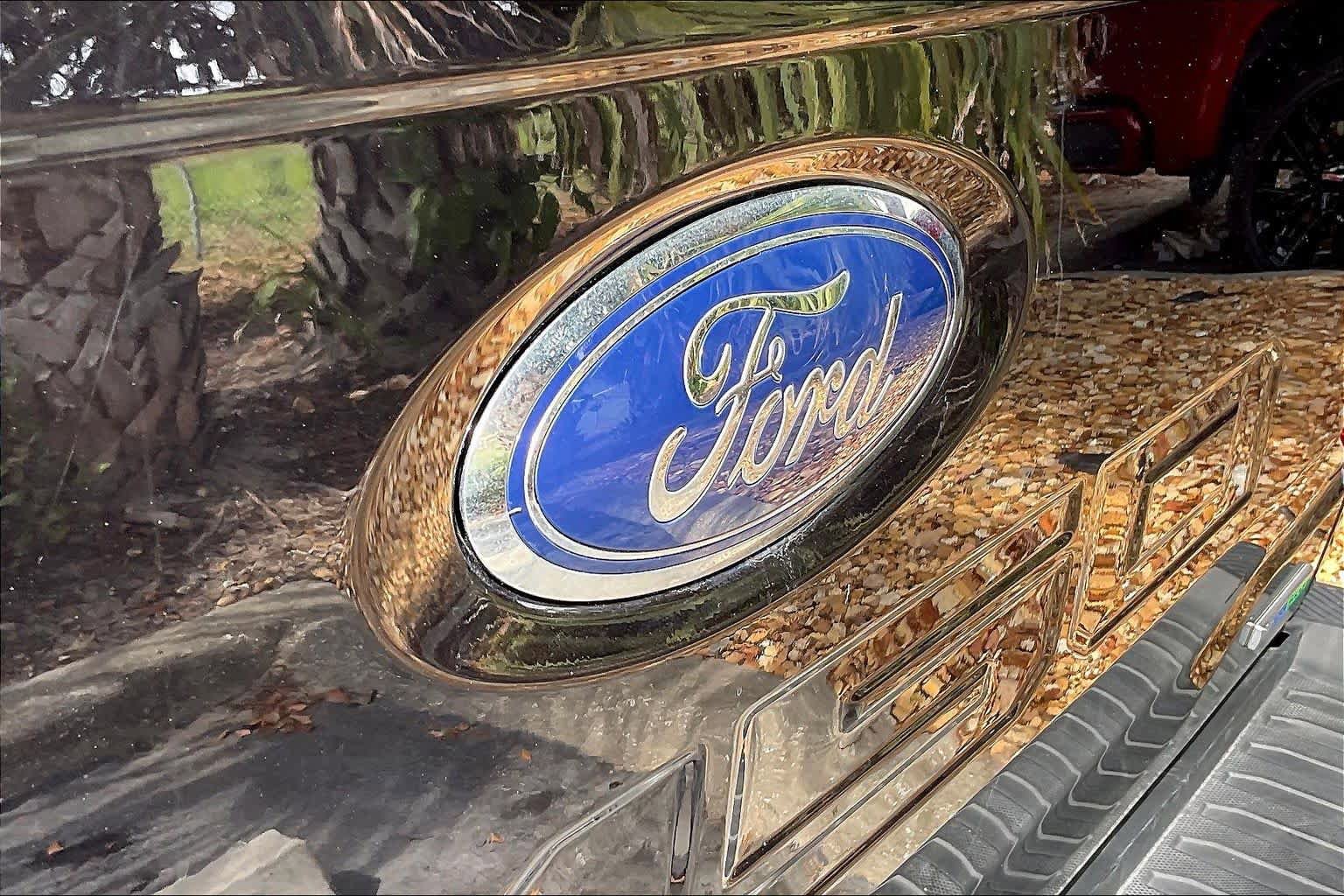 Used 2023 Ford F150 XLT image 9