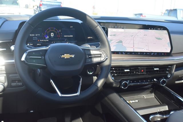 New 2026 Chevrolet Suburban Premier image 27