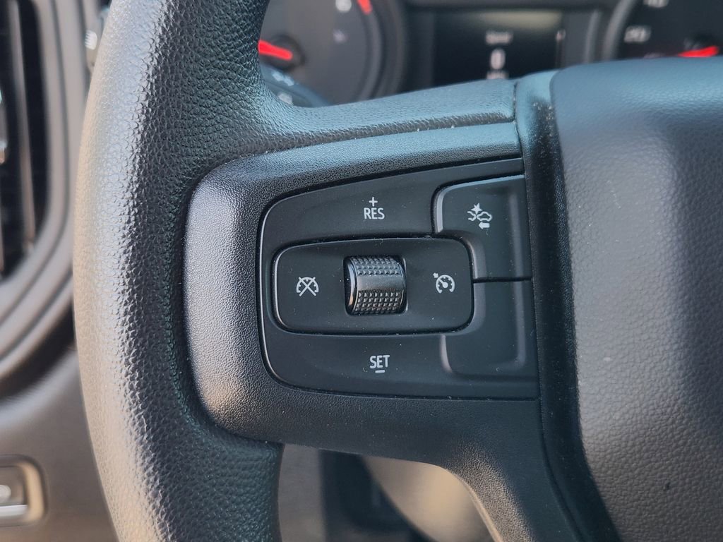 Used 2025 Chevrolet Silverado 1500 Custom w/ LPO, Dark Essentials Package image 34