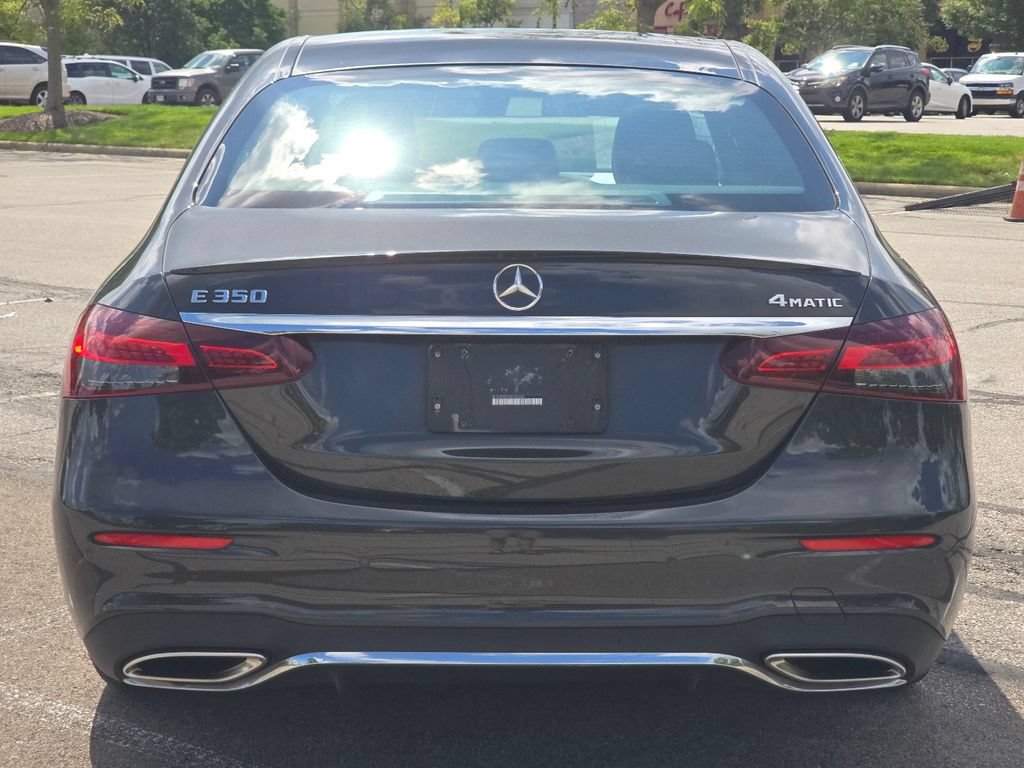 Used 2023 Mercedes-Benz E 350 4MATIC Sedan image 17