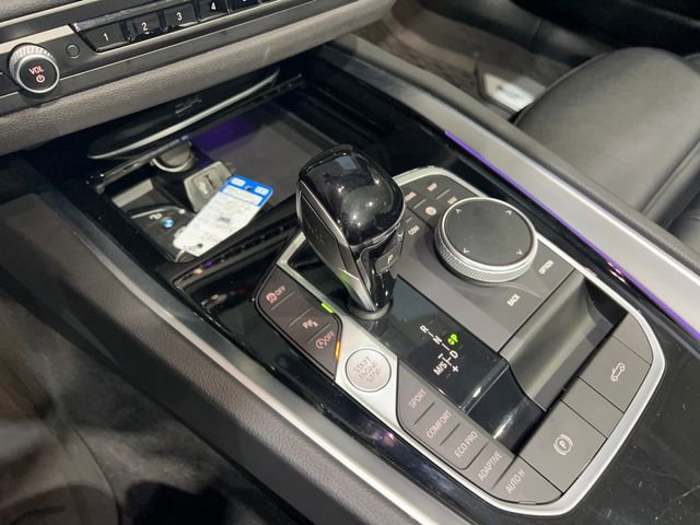 Used 2022 BMW Z4 M40i image 11