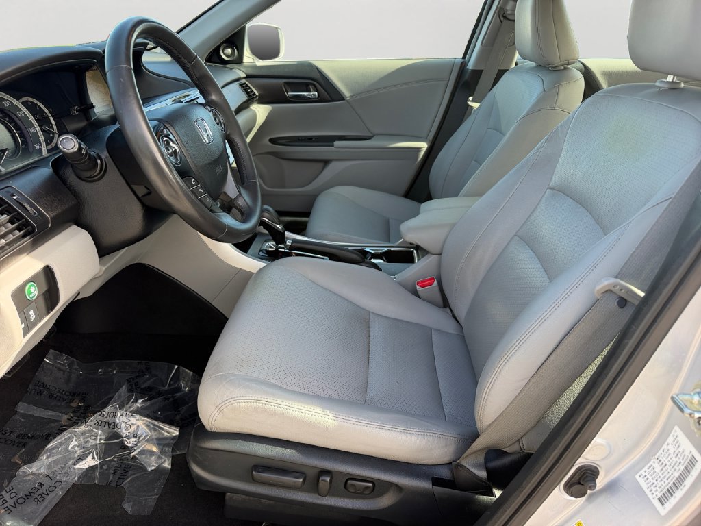 Used 2013 Honda Accord EX-L image 16
