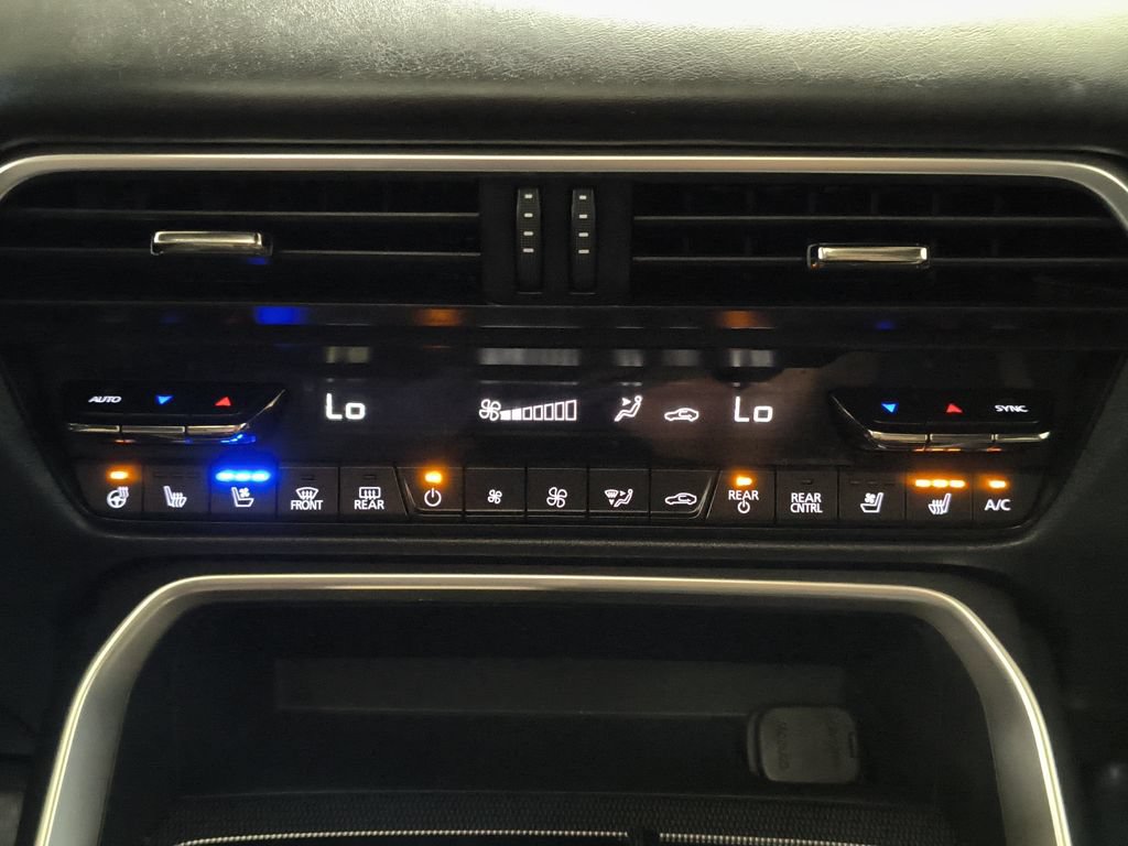 Used 2024 MAZDA CX-90 Plug-In Hybrid w/ Premium Plus AWD/4WD image 7