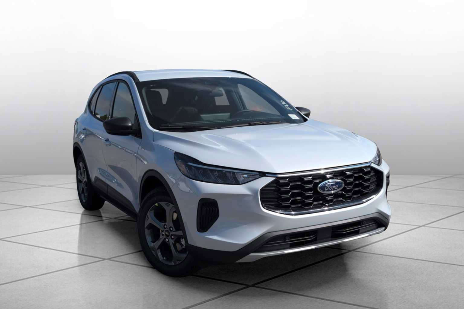 New 2026 Ford Escape ST-Line w/ Tech Pack #1 image 2