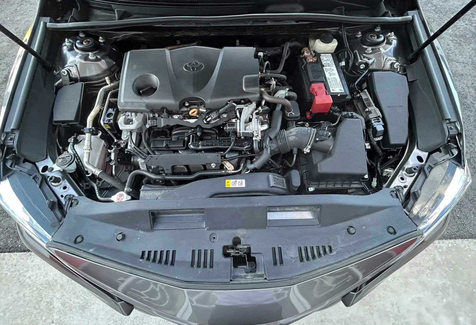 Used 2020 Toyota Camry XSE w/ Navigation Package FWD image 18