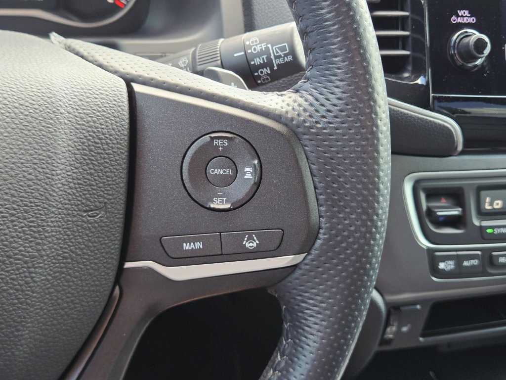Certified 2024 Honda Passport EX-L image 27
