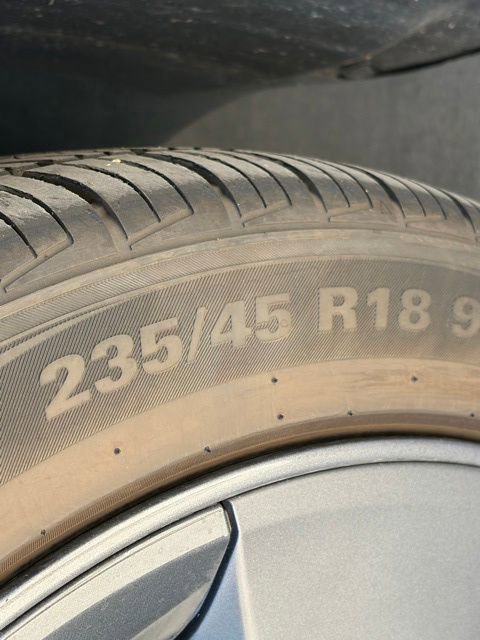 Used 2023 Tesla Model 3 Standard Range image 7