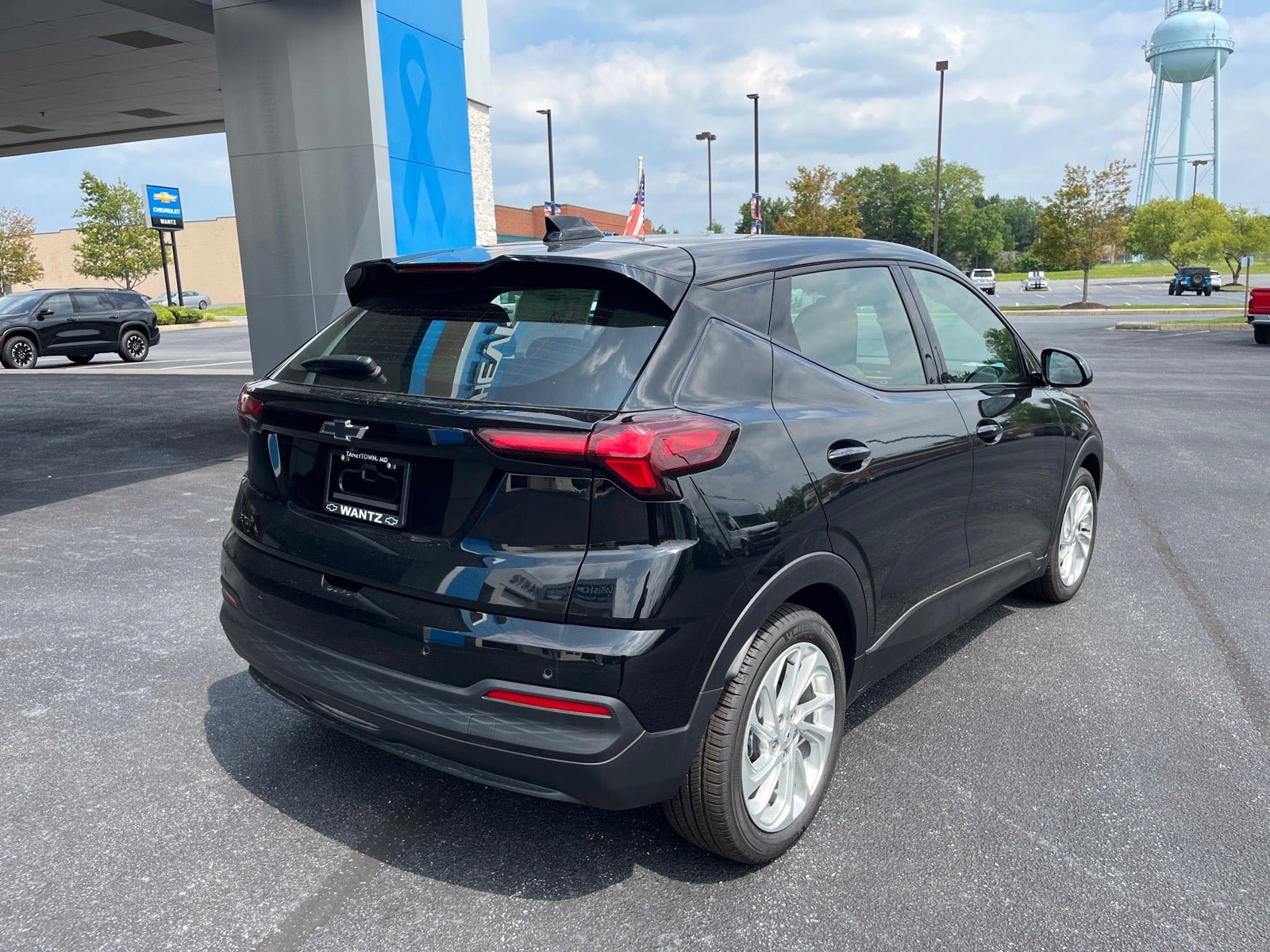 New 2027 Chevrolet Bolt LT w/ Comfort Package FWD image 6