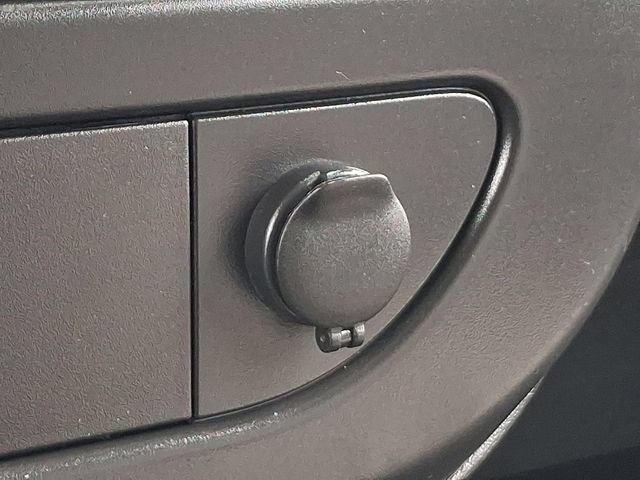 Used 2025 GMC Savana 3500 LT w/ LT Preferred Equipment Group RWD image 19