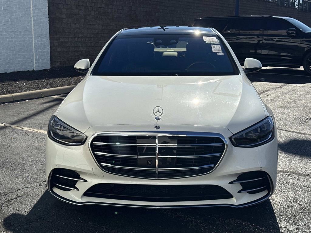 Certified 2023 Mercedes-Benz S 500 4MATIC w/ AMG Line image 9