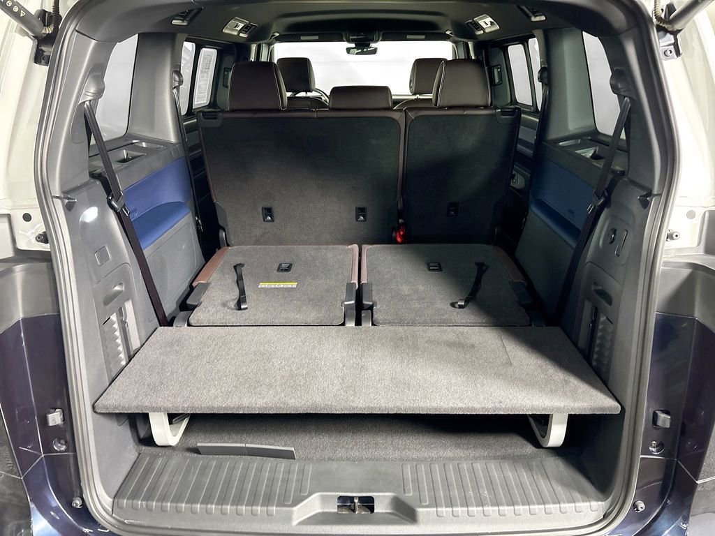 Used 2025 Volkswagen ID. Buzz Pro S Plus image 20