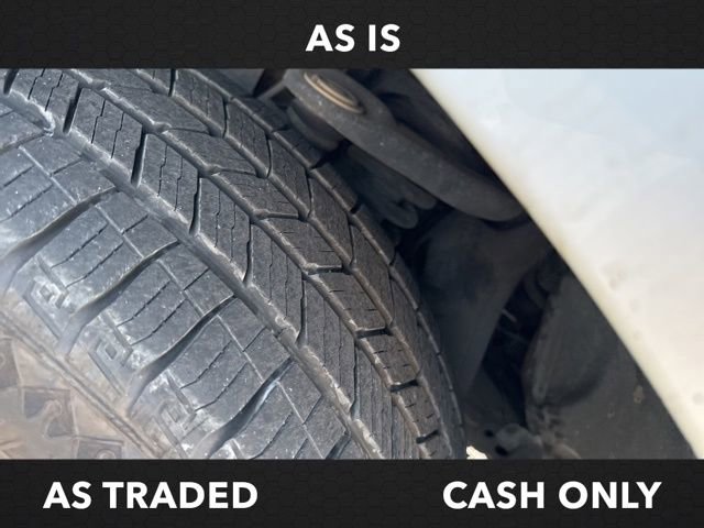 Used 2013 Toyota Tundra 4x4 CrewMax w/ SR5 Pkg image 7