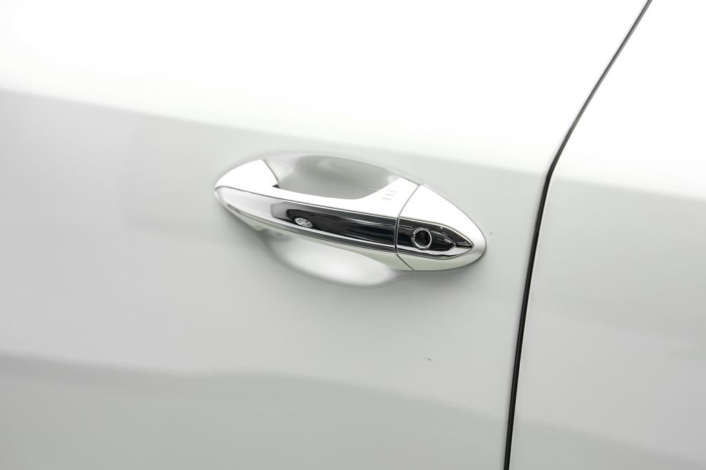 Used 2023 INFINITI QX60 Luxe w/ Cargo Package FWD image 46