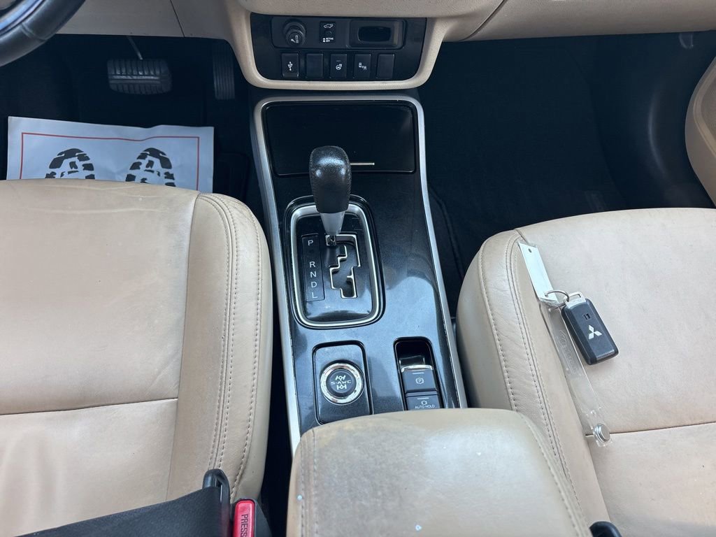 Used 2019 Mitsubishi Outlander GT AWD/4WD image 21
