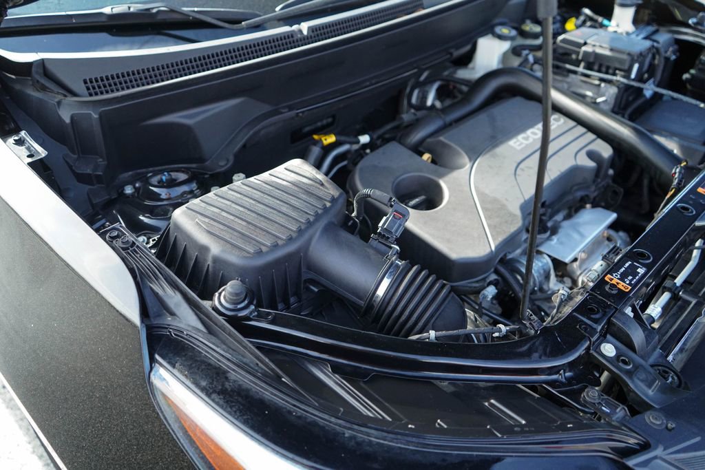 Used 2021 Chevrolet Equinox LT image 34