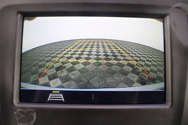 Used 2019 Chevrolet Equinox LT image 3