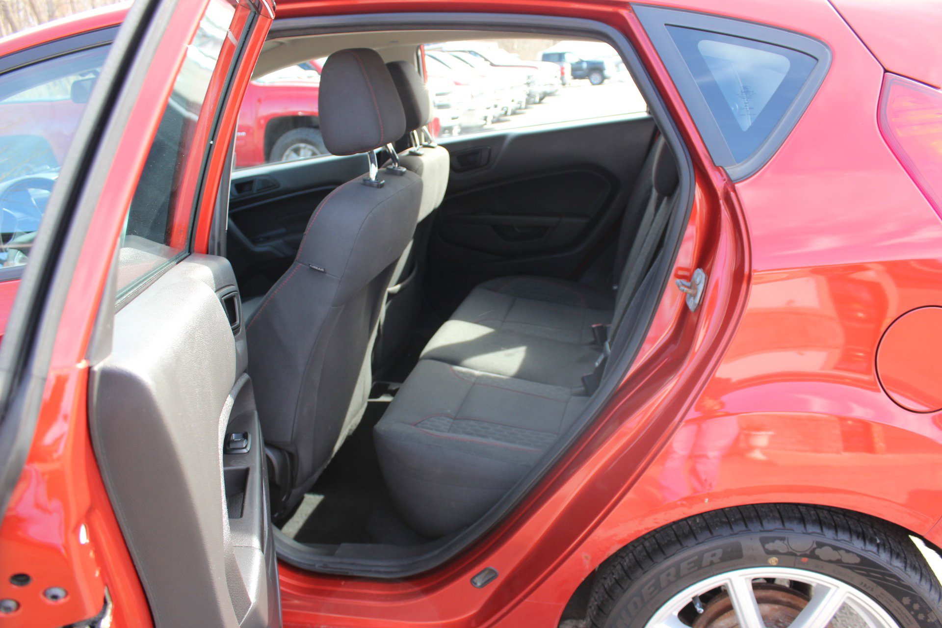 Used 2018 Ford Fiesta SE w/ Equipment Group 201A image 30