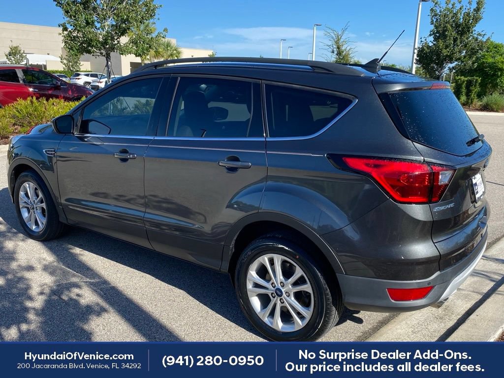 Used 2019 Ford Escape SEL FWD image 9