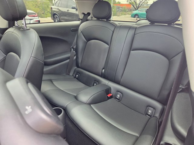 Used 2016 MINI Cooper 2-Door Hardtop FWD image 23