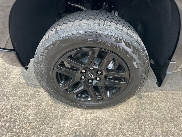 New 2026 Chevrolet Silverado 1500 LT Trail Boss w/ LPO, Dark Essentials Package AWD/4WD image 7