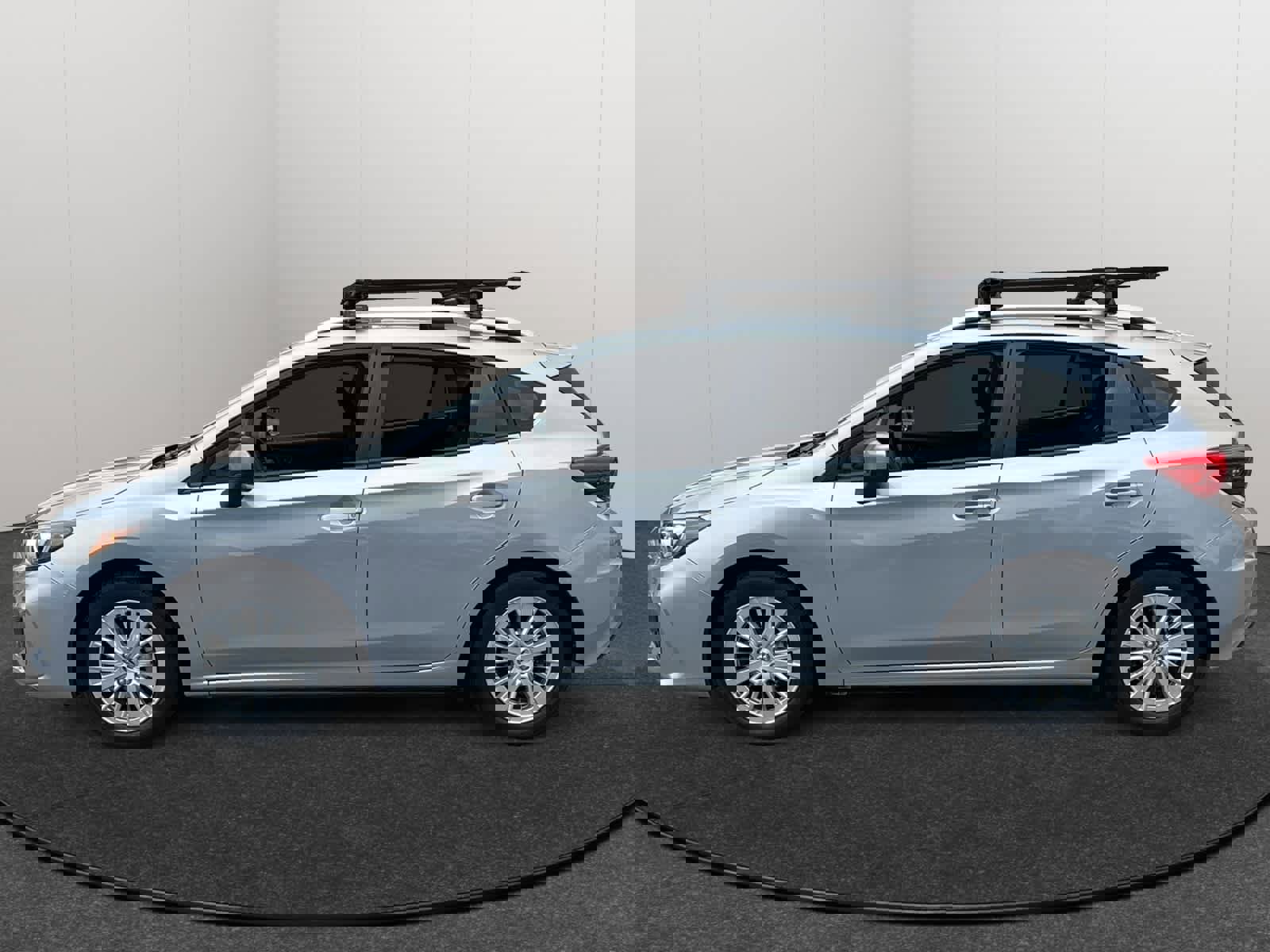 Used 2018 Subaru Impreza 2.0i Premium image 3