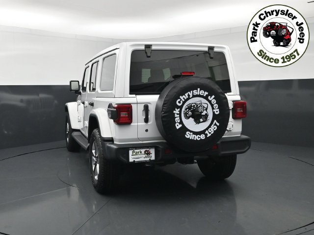 Used 2020 Jeep Wrangler Unlimited Sahara AWD/4WD image 4
