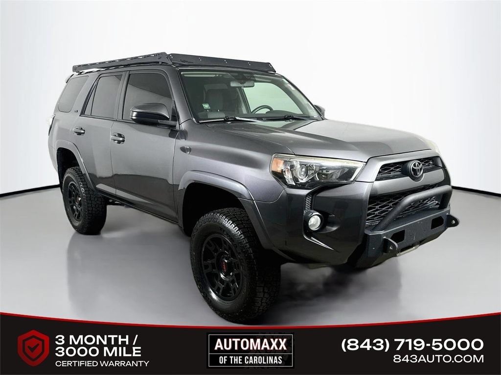 Used 2019 Toyota 4Runner SR5 AWD/4WD image 1