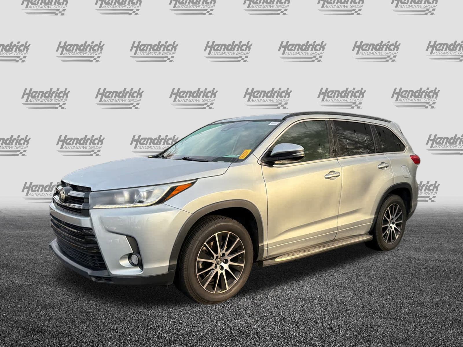 Used 2018 Toyota Highlander SE image 7