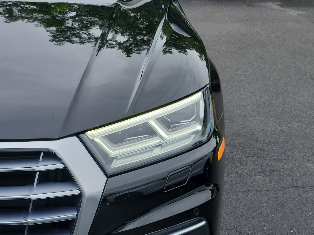 Used 2020 Audi Q5 2.0T Premium Plus w/ Premium Plus Package AWD/4WD image 15