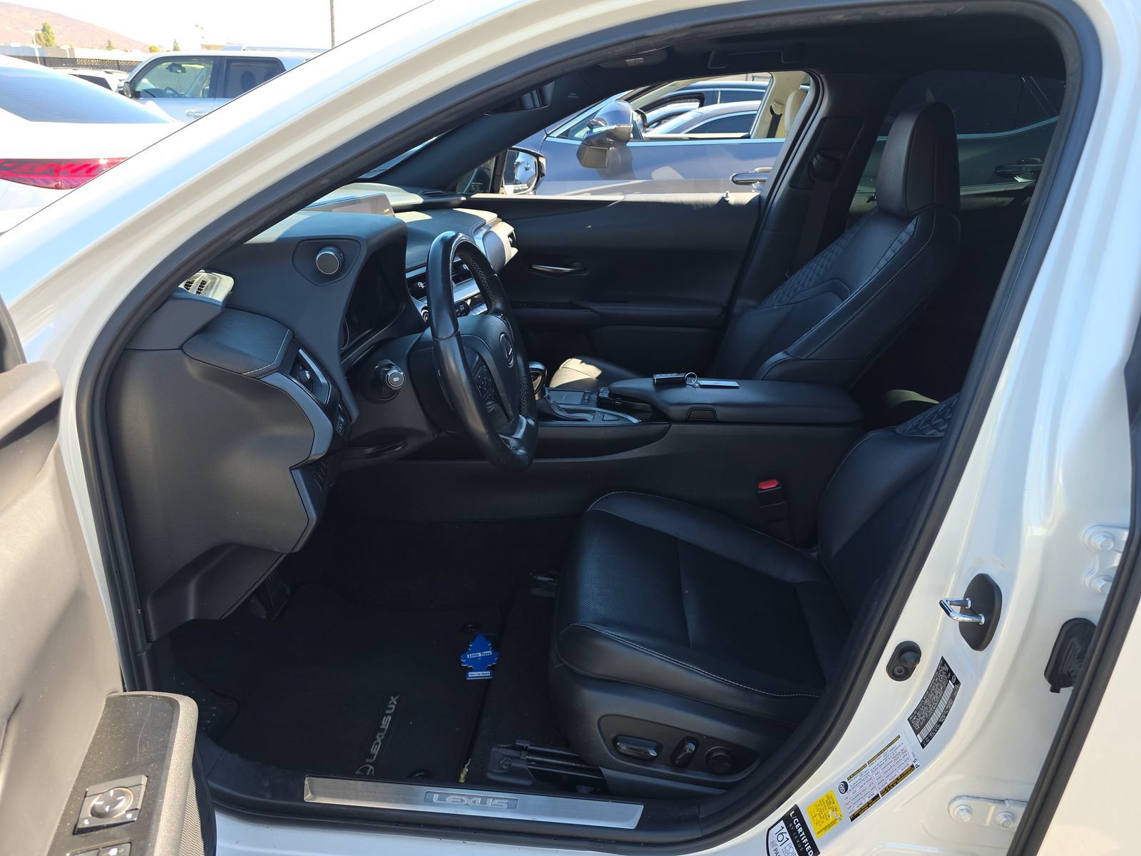 Used 2019 Lexus UX 200 w/ Premium Package FWD image 2