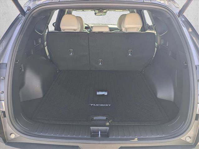 Used 2025 Hyundai Tucson Limited image 19
