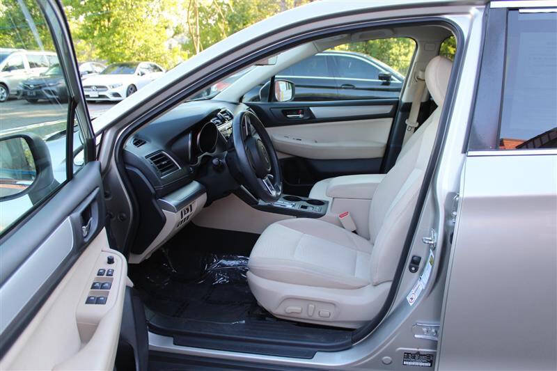 Used 2019 Subaru Outback 2.5i Premium AWD/4WD image 10