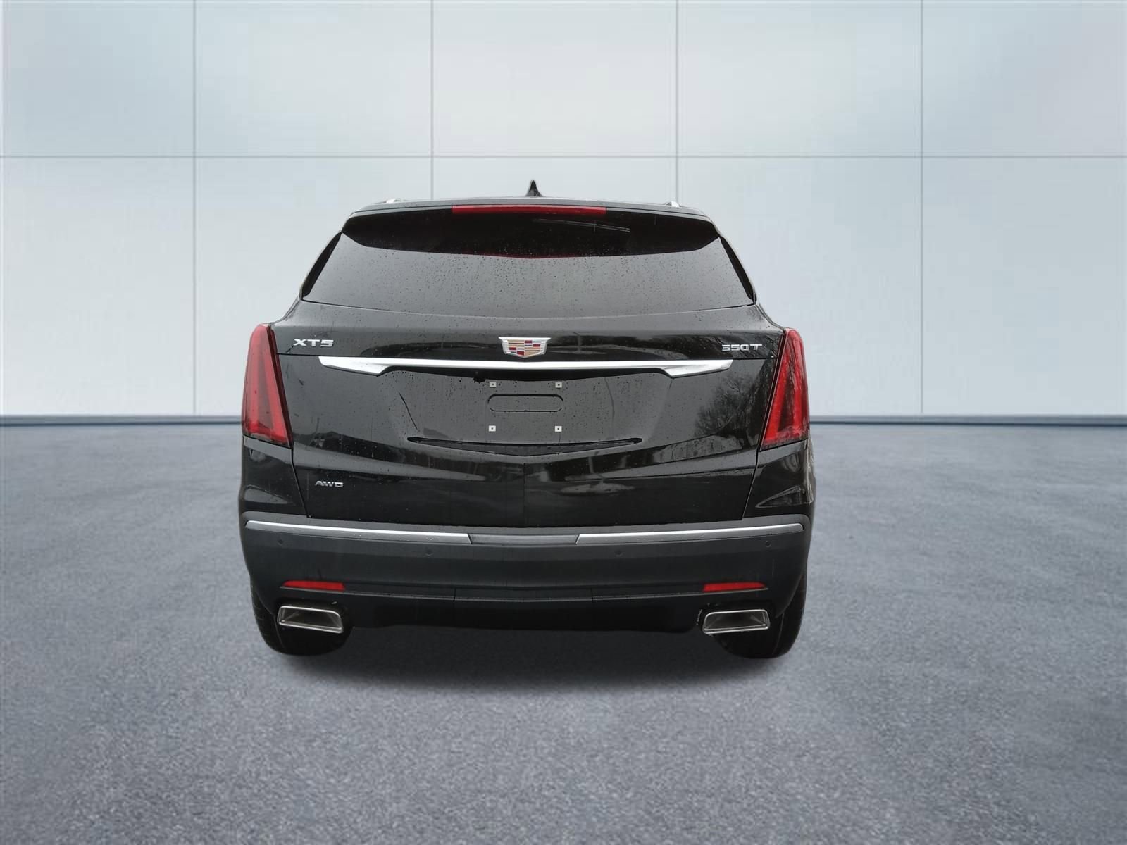 New 2026 Cadillac XT5 Luxury image 4