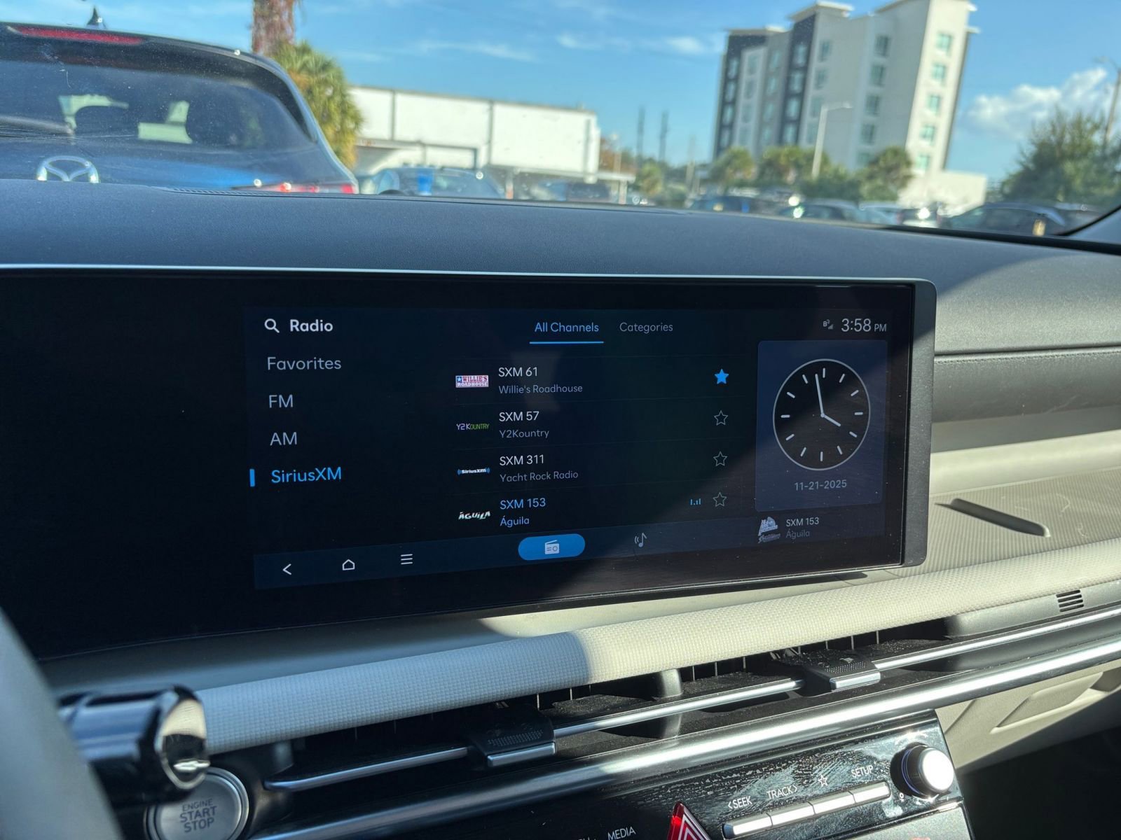 Used 2025 Hyundai Tucson Blue image 22