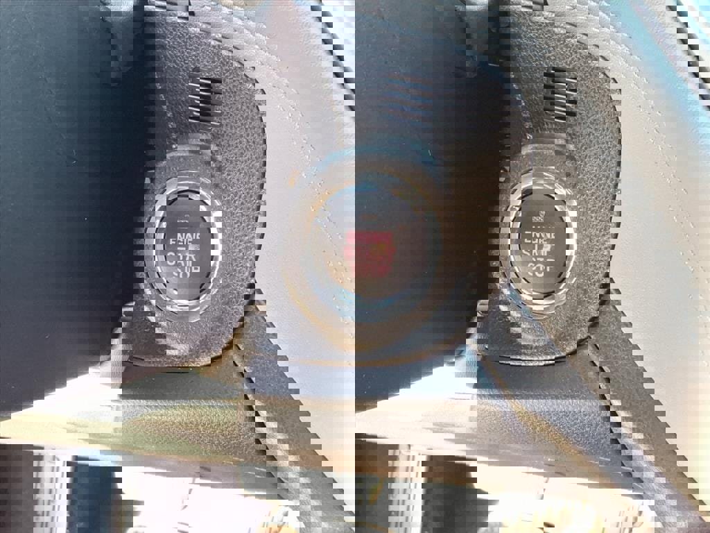 Used 2025 Subaru Outback Premium image 22