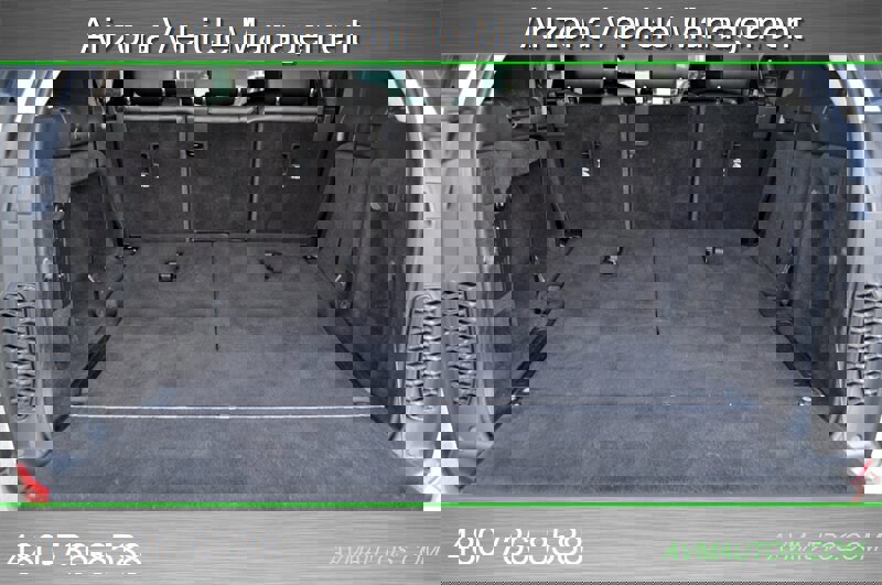 Used 2018 Land Rover Discovery HSE image 27