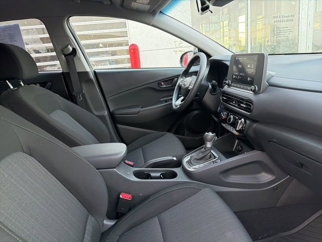 Used 2023 Hyundai Kona SEL w/ Cargo Package image 30