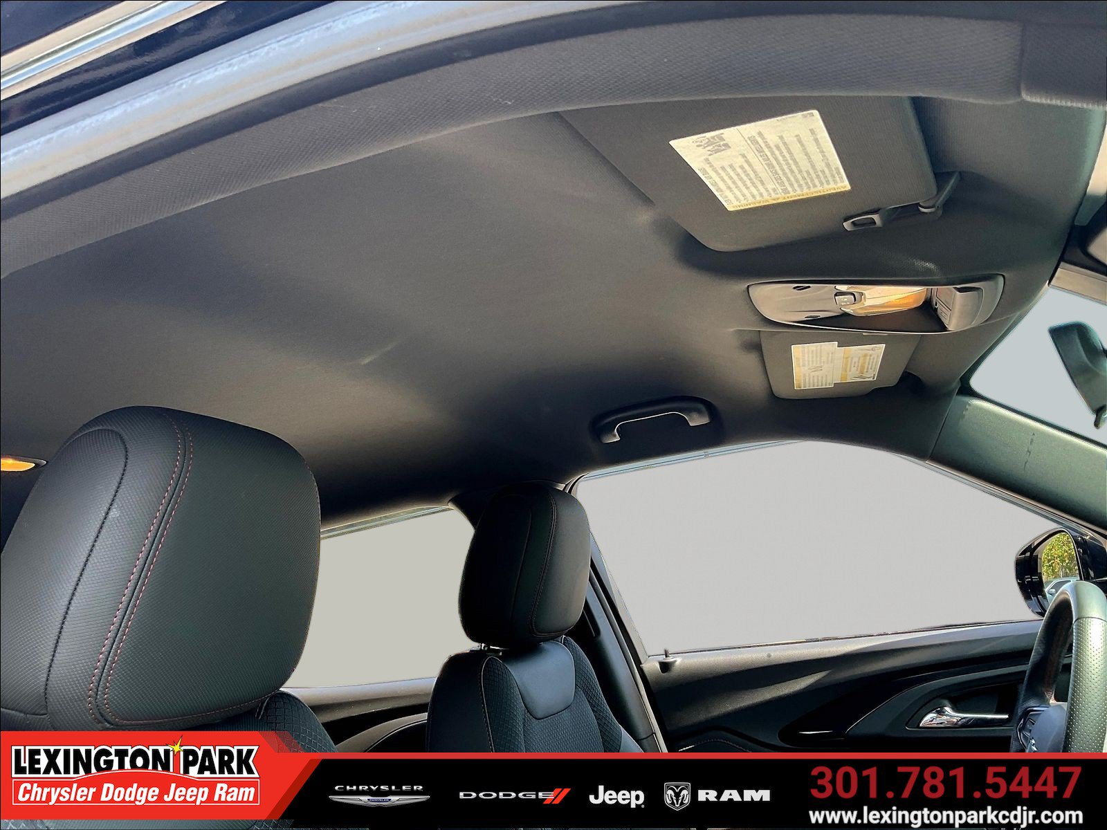 Used 2022 Chevrolet TrailBlazer RS FWD image 26