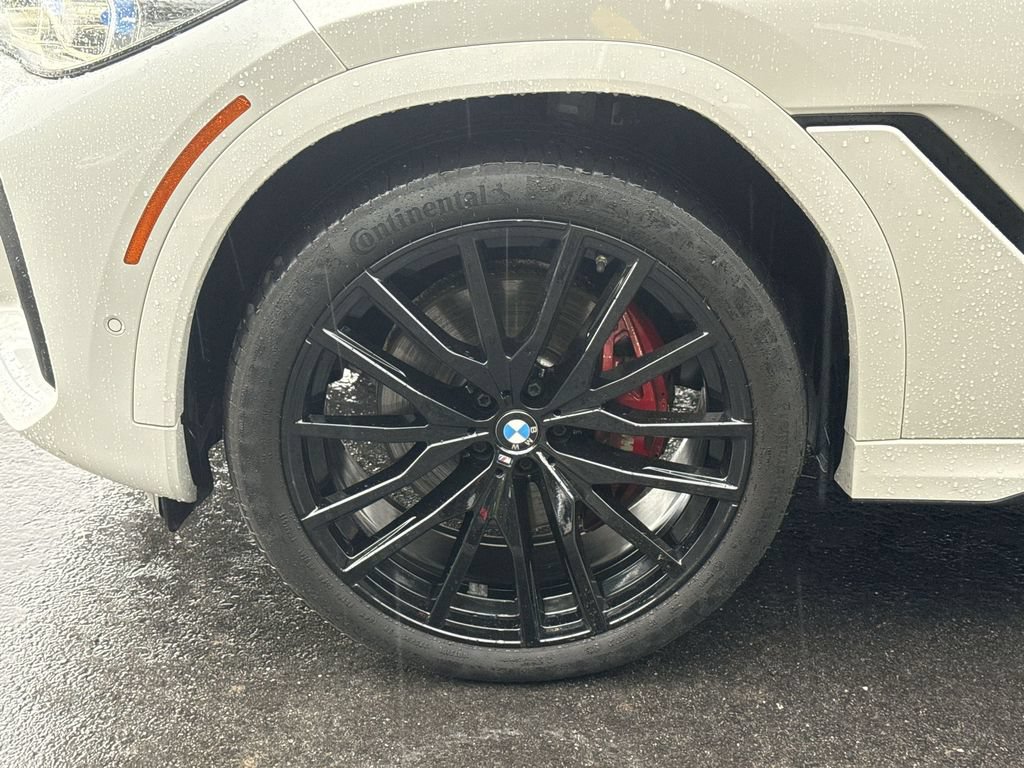 Used 2023 BMW X6 xDrive40i w/ Executive Package AWD/4WD image 19